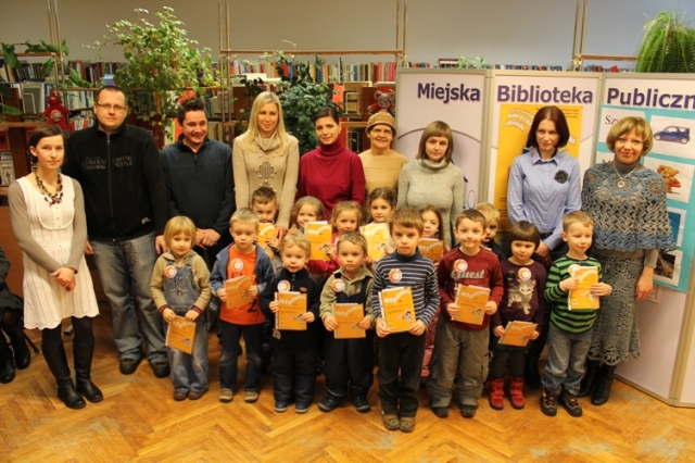 Podsumowanie zimowej akcji biblioteki: „Zostań Czytelnikiem!”