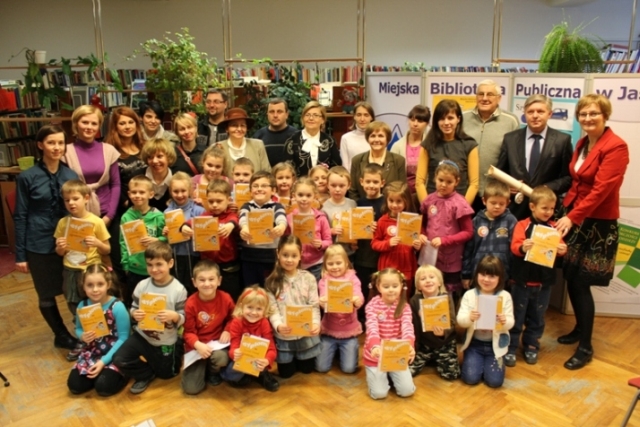 Podsumowanie zimowej akcji biblioteki: „Zostań Czytelnikiem!”