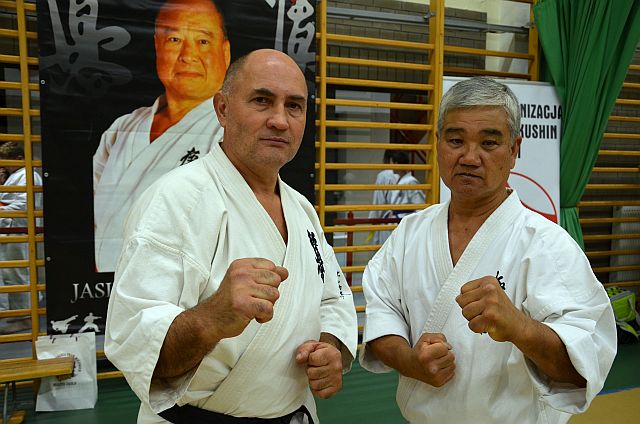 karate3 Shihan Kenji Fujiwara w Jaśle