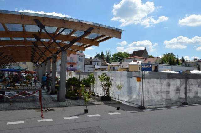 zielony_rynek_budowa1 Trwają prace przy zadaszeniu drugiej części Zielonego Rynku