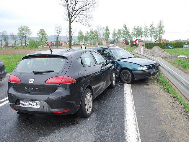 Zderzenie dwóch pojazdów w Kołaczycach Zderzenie dwóch pojazdów w Kołaczycach