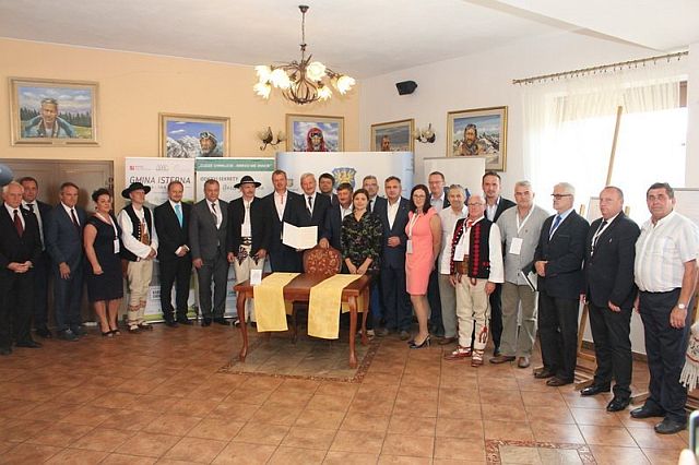 Wspólnie na rzecz Karpat Wspólnie na rzecz Karpat