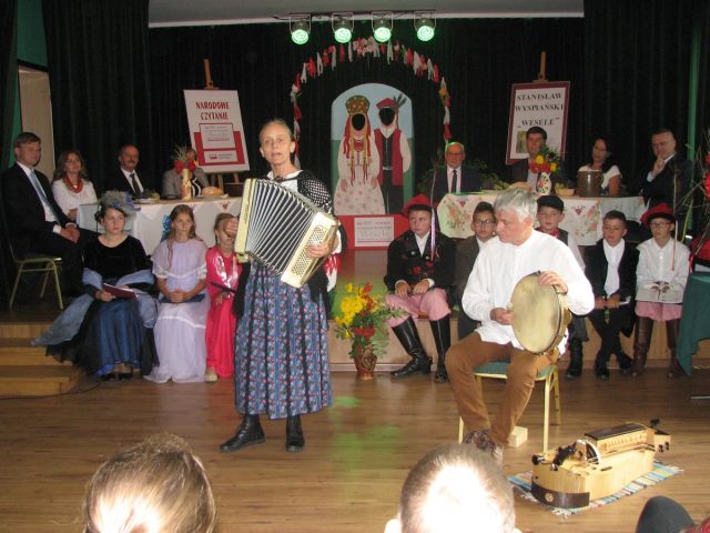 Narodowe Czytanie w Skołyszynie Narodowe Czytanie w Skołyszynie
