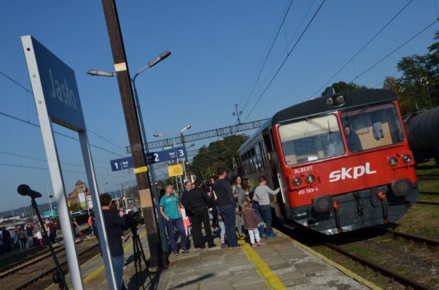 Pociągiem do Krakowa Pociągiem do Krakowa