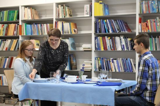 Warsztaty zdrowego żywienia i savoir-vivre w bibliotece Warsztaty zdrowego żywienia i savoir-vivre w bibliotece