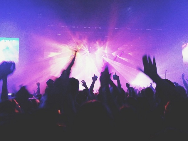 scena-koncert Jak zorganizować udany event muzyczny?