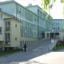 Przy szpitalu w Ja�le jest za ma�y parking